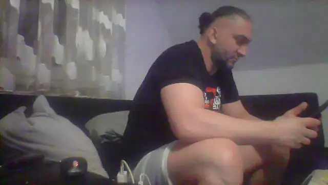 NewyorkDimi online show from 01-25-25, 04:23