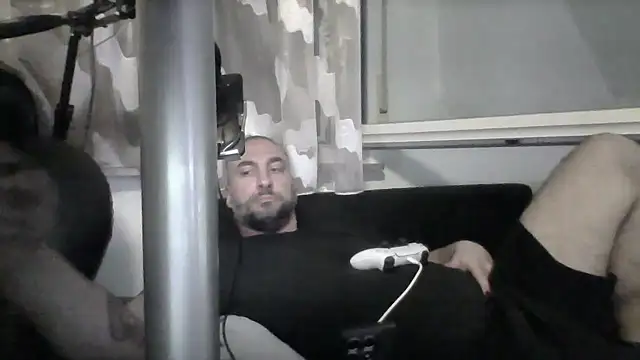 Snapshot of NewyorkDimi chatting on 07-30-26, 12:20 NewyorkDimi online show from 07-30-26, 12:20