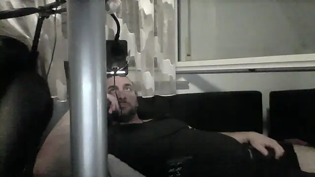 Snapshot of NewyorkDimi chatting on 07-31-26, 01:27 NewyorkDimi online show from 07-31-26, 01:27