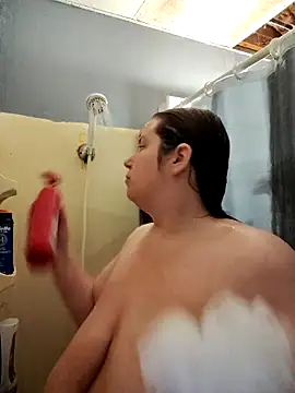 023Longandjuicy online show from 10-31-25, 05:08