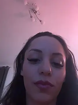Chiara0102 online show from 05-18-26, 08:03