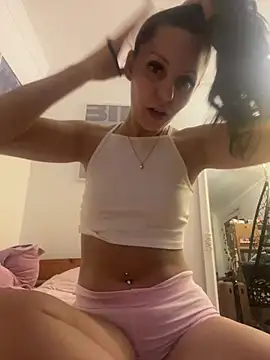 Chiara0102 online show from 06-01-26, 09:49