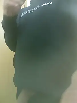 Snapshot of jonyfree1978 chatting on 12-18-24, 03:15 jonyfree1978 online show from 12-18-24, 03:15