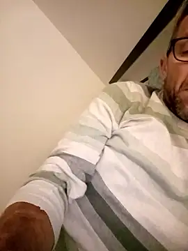 Snapshot of jonyfree1978 chatting on 09-10-25, 09:37 jonyfree1978 online show from 09-10-25, 09:37