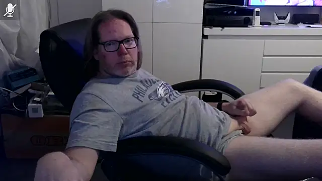 Snapshot of VSteph chatting on 05-06-26, 09:31 VSteph online show from 05-06-26, 09:31