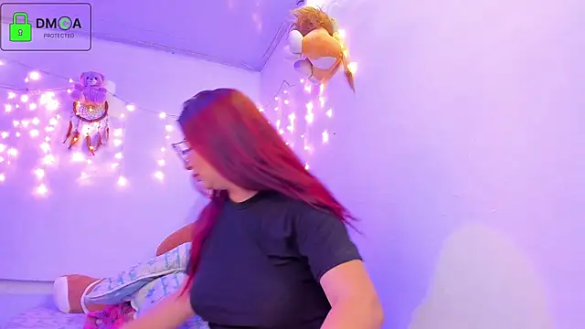 kathryn07 online show from 12-18-24, 01:02