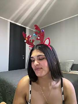 Snapshot of sc4ry_girl1 chatting on 12-18-24, 07:41 sc4ry girl1 online show from 12-18-24, 07:41