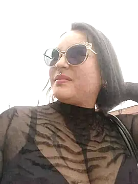 ambar 07 online show from 02-14-25, 07:12