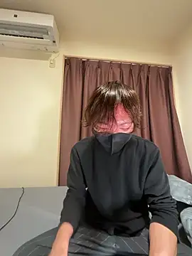 UKI06 online show from 04-06-26, 01:23