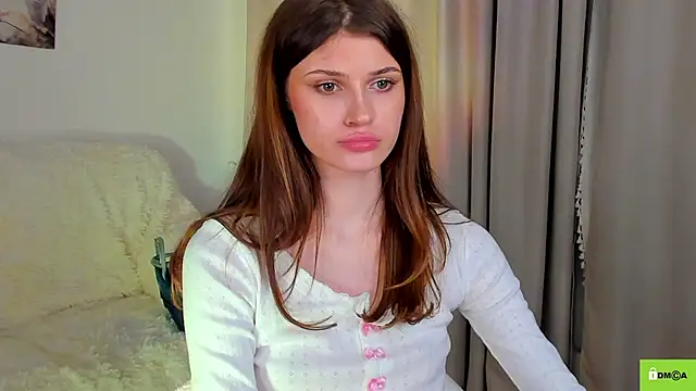 Snapshot of Hello_Vivienne chatting on 12-09-24, 08:12 Hello Vivienne online show from 12-09-24, 08:12