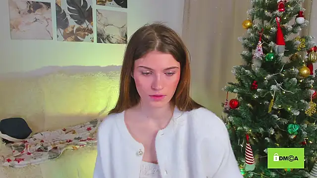 Snapshot of Hello_Vivienne chatting on 01-13-25, 07:31 Hello Vivienne online show from 01-13-25, 07:31