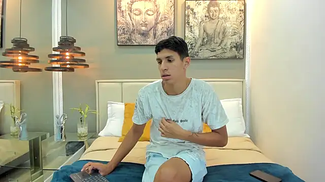 kieran derek online show from 11-05-25, 03:17