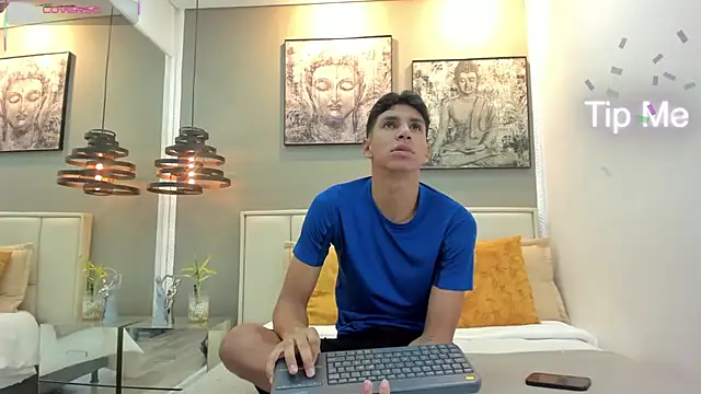 kieran derek online show from 11-22-25, 03:16