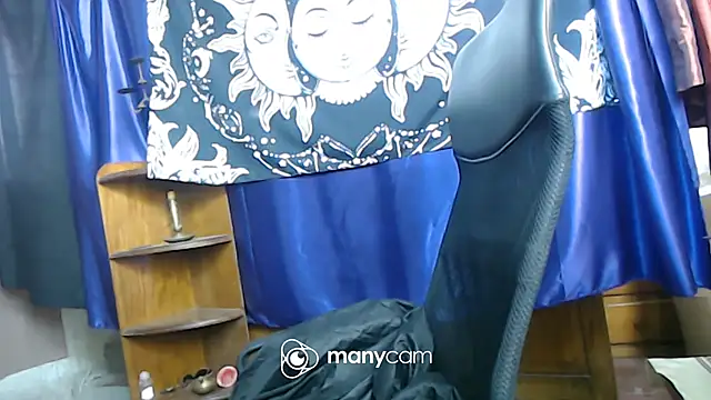 liriomilf online show from 03-19-26, 06:34