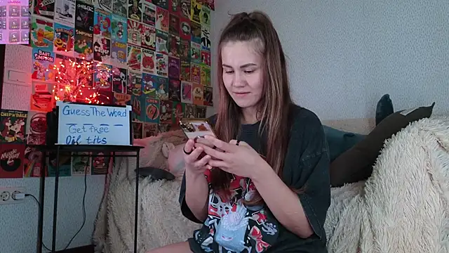 LittleLeen online show from 09-09-25, 03:33