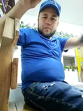 Snapshot of very2_sexy chatting on 09-29-25, 04:17 very2 sexy online show from 09-29-25, 04:17