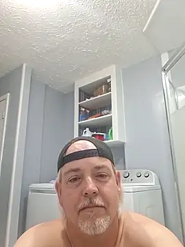 Snapshot of marc1812 chatting on 01-07-26, 05:10 marc1812 online show from 01-07-26, 05:10