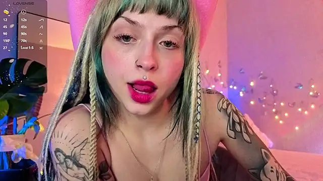 lavenderluxe online show from 03-25-26, 06:03