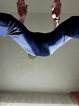 Snapshot of Gingerbeard40 chatting on 12-04-25, 08:01 Gingerbeard40 online show from 12-04-25, 08:01