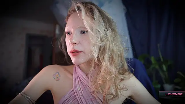  Phantom thread  online show from 11-24-25, 09:20