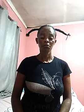 Snapshot of sweets_80 chatting on 02-18-25, 08:47 sweets 80 online show from 02-18-25, 08:47