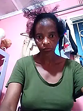 Snapshot of sweets_80 chatting on 02-24-25, 03:44 sweets 80 online show from 02-24-25, 03:44