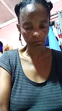 Snapshot of sweets_80 chatting on 02-26-25, 04:03 sweets 80 online show from 02-26-25, 04:03