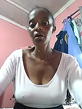 Snapshot of sweets_80 chatting on 02-26-25, 08:15 sweets 80 online show from 02-26-25, 08:15