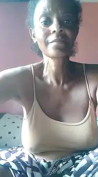 Snapshot of sweets_80 chatting on 02-28-25, 09:15 sweets 80 online show from 02-28-25, 09:15