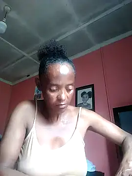 Snapshot of sweets_80 chatting on 03-12-25, 11:42 sweets 80 online show from 03-12-25, 11:42