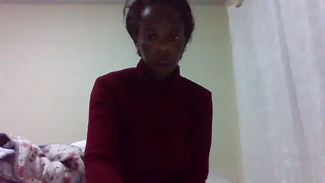 Snapshot of sweets_80 chatting on 06-28-26, 02:39 sweets 80 online show from 06-28-26, 02:39