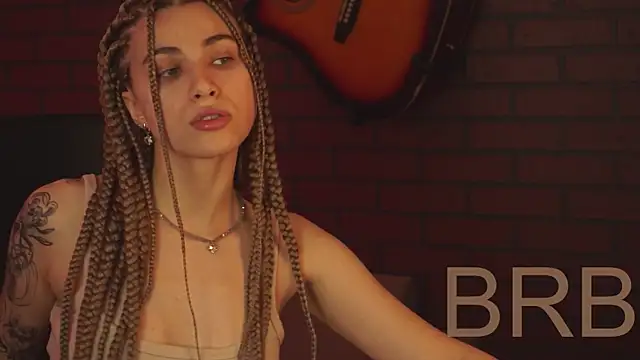 EllieCutes online show from 02-10-25, 09:47