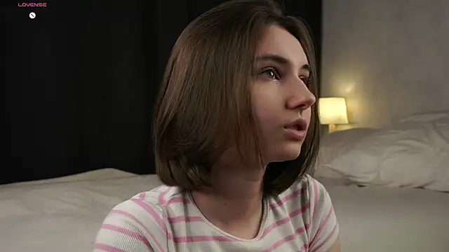 MeghanElson online show from 04-22-26, 02:07