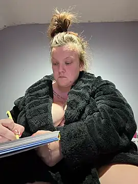 busty-bella1 online show from 07-26-26, 08:38