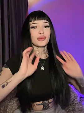 madelinexx online show from 12-04-25, 03:43