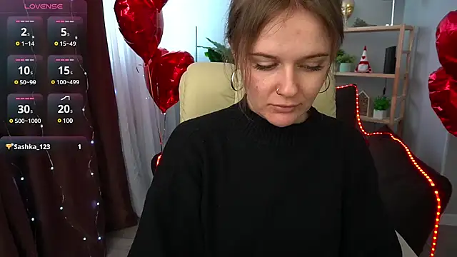 MaribelRiverr  online show from 02-24-25, 09:32