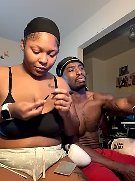 Snapshot of exotic__couple chatting on 09-25-25, 04:05 exotic  couple online show from 09-25-25, 04:05