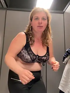 Lombada online show from 03-29-26, 02:28