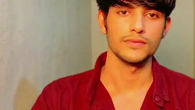 Snapshot of kingkartik7 chatting on 03-08-26, 02:10 kingkartik7 online show from 03-08-26, 02:10
