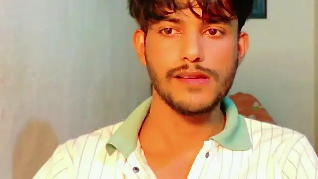 Snapshot of kingkartik7 chatting on 05-13-26, 04:26 kingkartik7 online show from 05-13-26, 04:26