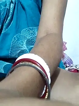 Snapshot of miss-Riy chatting on 05-01-26, 06:23 miss-Riy online show from 05-01-26, 06:23