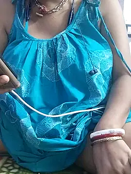 Snapshot of miss-Riy chatting on 06-03-26, 04:45 miss-Riy online show from 06-03-26, 04:45