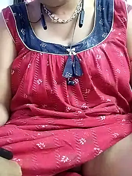 Snapshot of miss-Riy chatting on 06-06-26, 04:44 miss-Riy online show from 06-06-26, 04:44