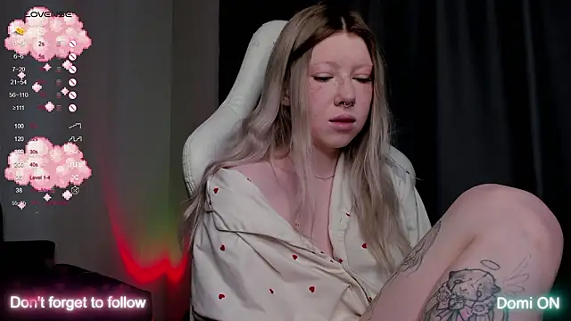 Snapshot of takeyourmolly chatting on 03-20-26, 11:37 takeyourmolly online show from 03-20-26, 11:37