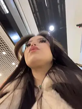 Chloe  Moon online show from 11-24-25, 01:11