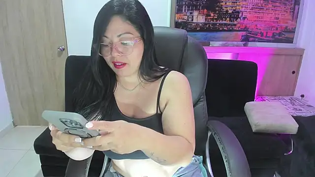 jessicarabbit 1 online show from 11-07-25, 08:20