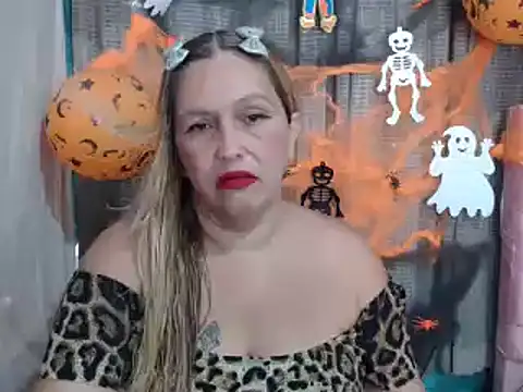 mom son dirty online show from 10-15-25, 02:06