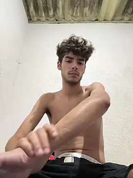 matheuslinzs online show from 01-01-25, 10:46