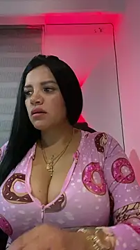 Snapshot of Milff_parkerrr chatting on 12-20-25, 12:07 Milff parkerrr online show from 12-20-25, 12:07