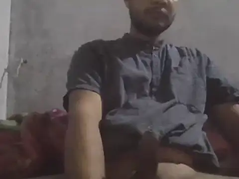 Snapshot of vikas835096 chatting on 11-22-25, 07:46 vikas835096 online show from 11-22-25, 07:46